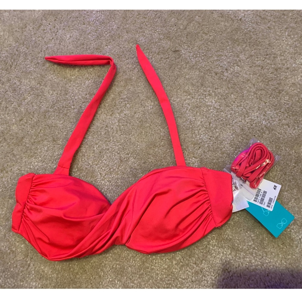 H&M bikini top NWT